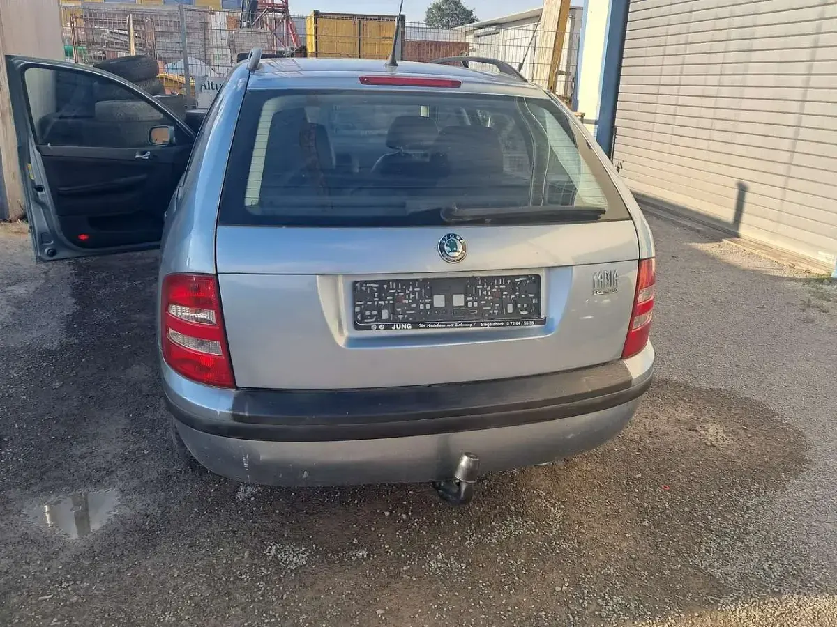 Gebraucht Skoda Fabia Comfort 75 PS (55 kW) 2002 Other Kombi
