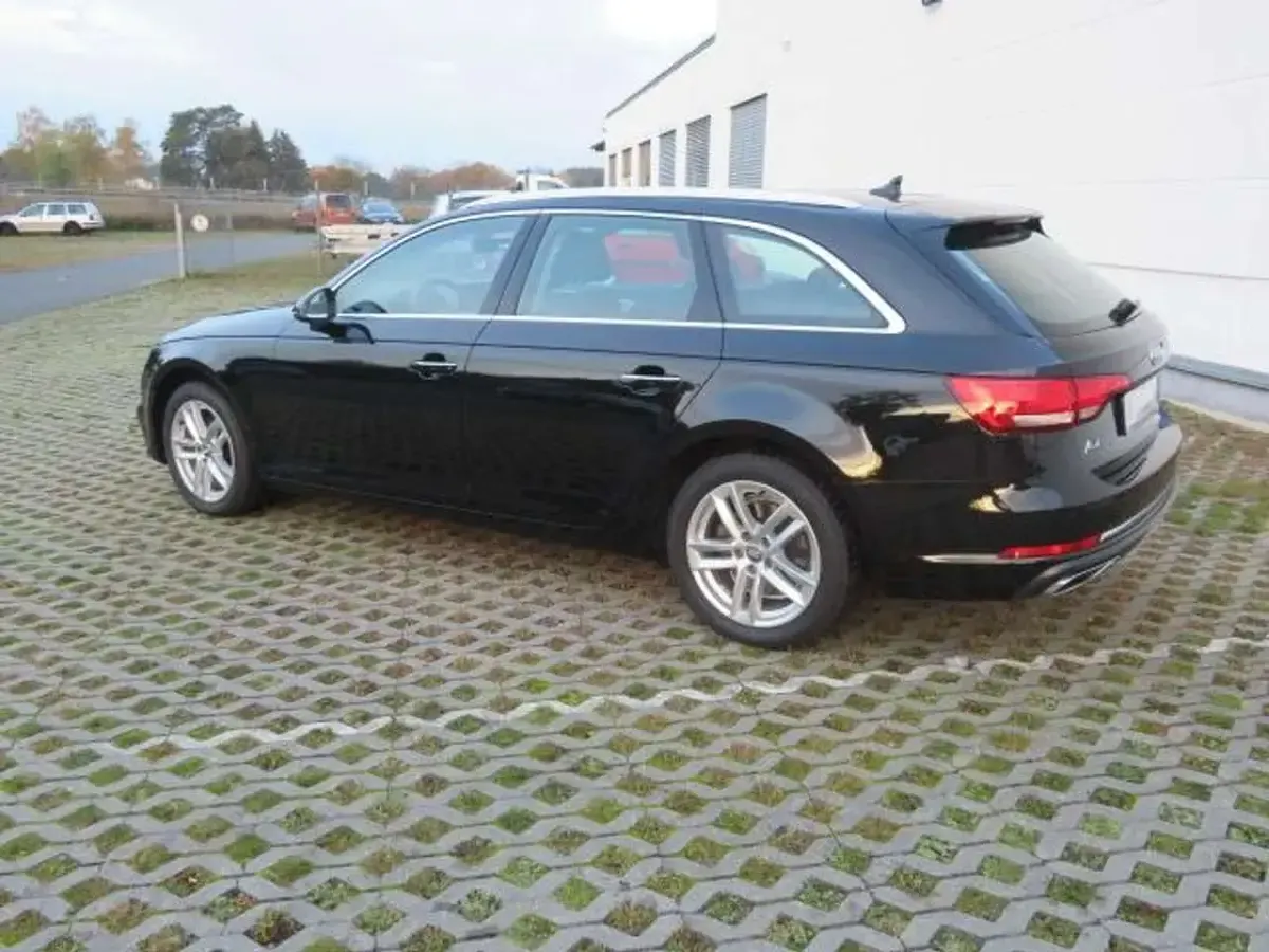 Brugt Audi A4 Design 150 HK (110 kW) 2019 Sort Stationcar