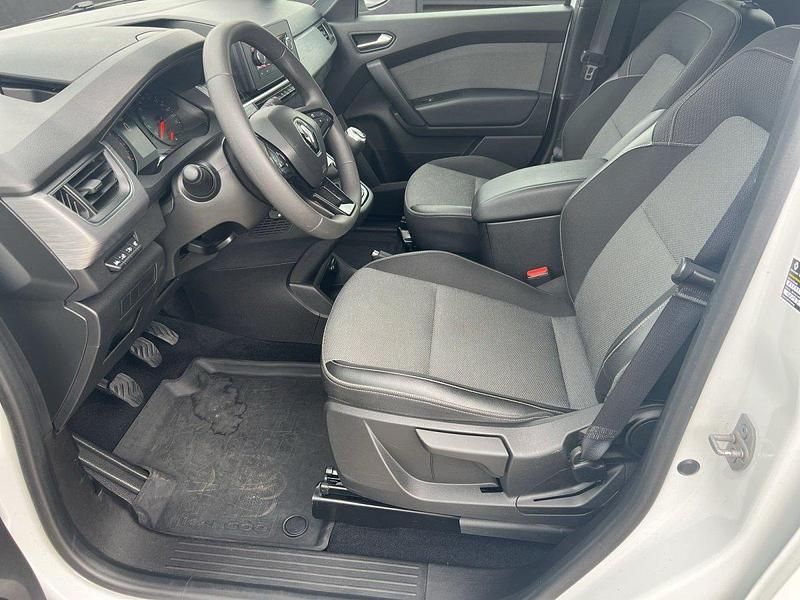 Gebraucht Renault Kangoo Equilibre 102 PS (75 kW) 2024 Mineralweiß Van / Kleinbus