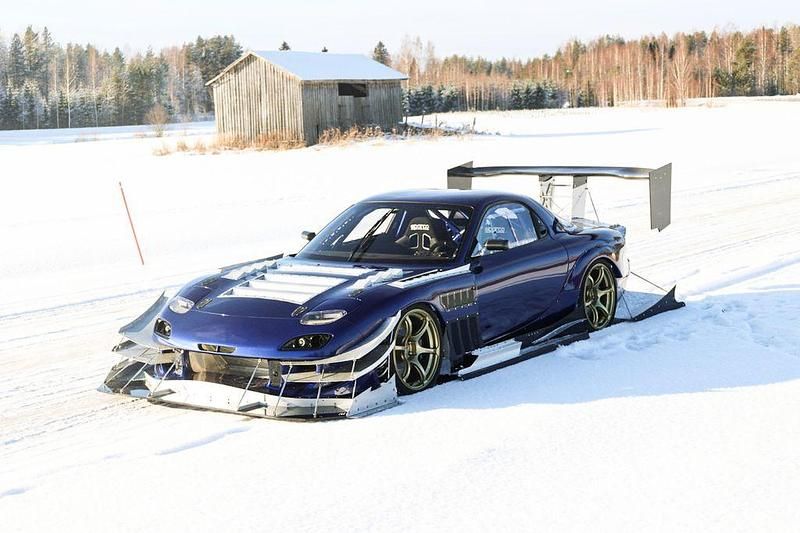 Blau Neu 2024 Mazda RX7 Kleinwagen | 100.000 € - Bild 1/4