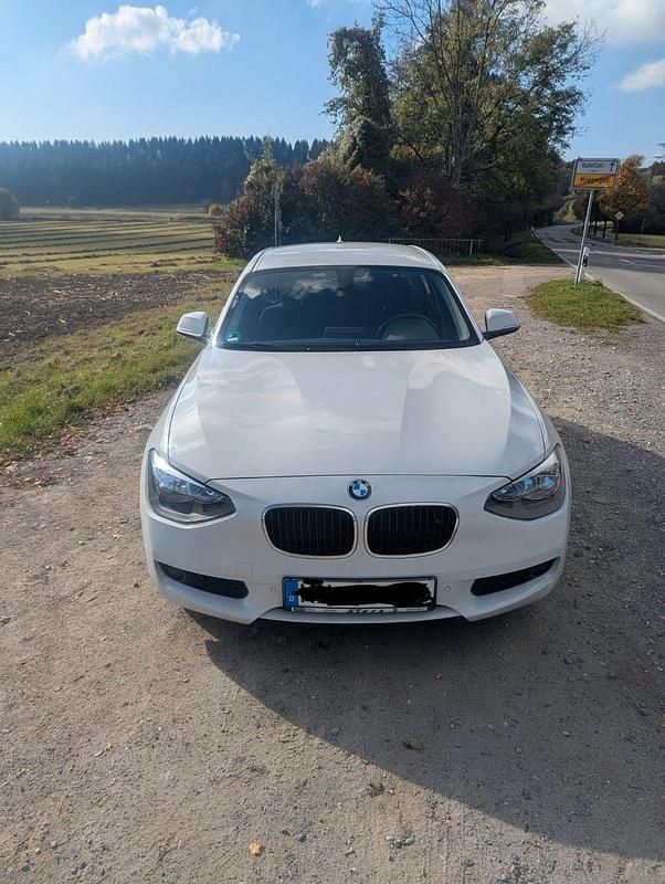 Gebraucht BMW 116 136 PS (100 kW) 2012 Weiß Kleinwagen