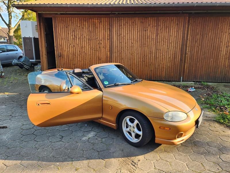 Gold Gebraucht 1998 Mazda MX5 Cabrio | 4.650 € (Fairer Preis) - Bild 1/4