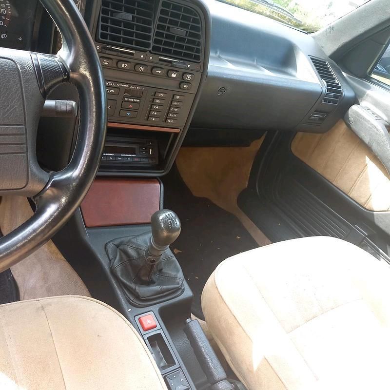 Gebraucht Lancia Thema 115 PS (84 kW) 1994 Schwarz Limousine