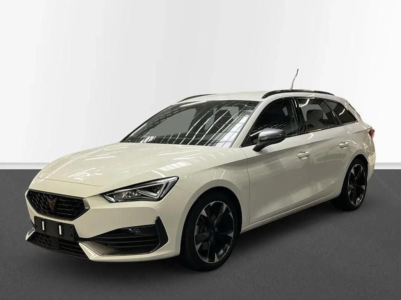 Weiß Gebraucht 2023 Cupra Leon Kombi | 28.380 € (Guter Preis) - Bild 1/4
