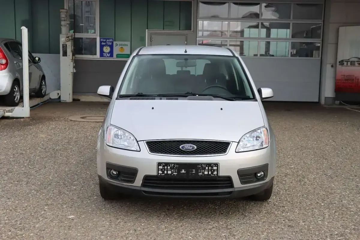 Używany Ford C-MAX Trend 101 KM (74 kW) 2006 Srebrny Minivan