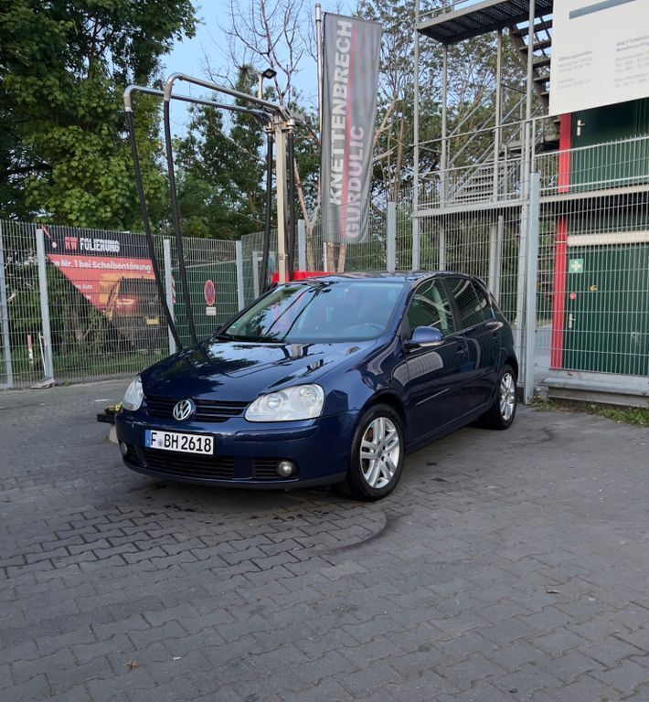 Schwarz Gebraucht 2007 VW Golf V Limousine | 3.650 € (Fairer Preis) - Bild 1/4