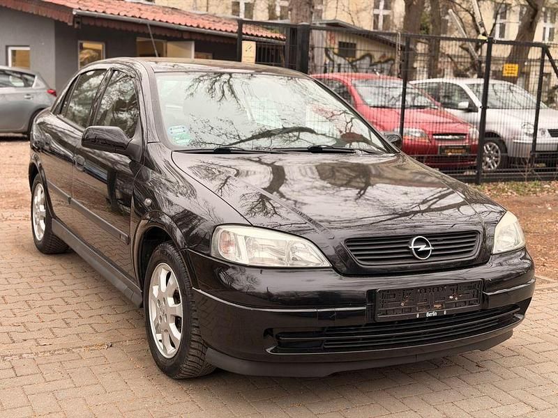 Gebraucht Opel Astra Comfort 84 PS (61 kW) 2002 Schwarz Limousine