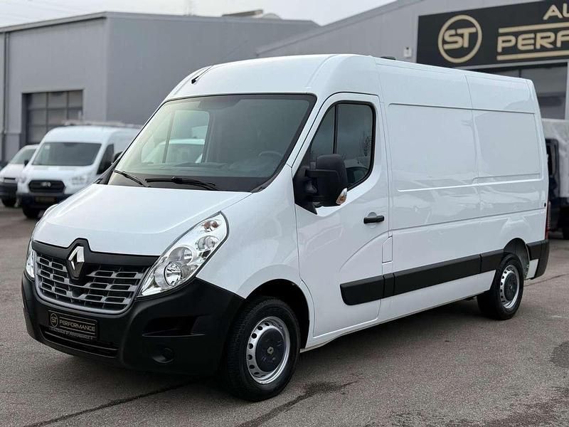 Weiß Gebraucht 2019 Renault Master Van / Kleinbus | 22.990 € (Teuer) - Bild 1/4