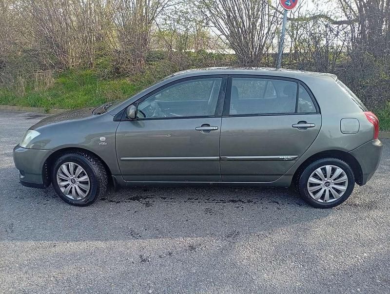 Gebraucht Toyota Corolla Sol 90 PS (66 kW) 2002 Grau Limousine