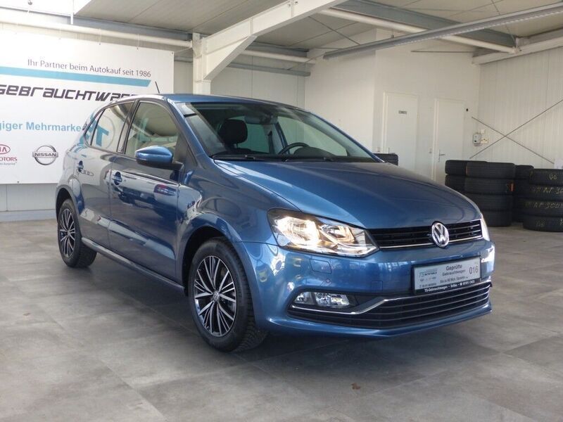 Blau Gebraucht 2017 VW Polo Allstar Limousine | 13.990 € (Fairer Preis) - Bild 1/4