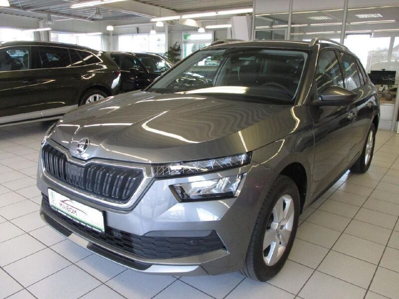 Graphitegrau metallic Gebraucht 2023 Skoda Kamiq Ambition SUV | 20.990 € (Etwas zu teuer) - Bild 1/4
