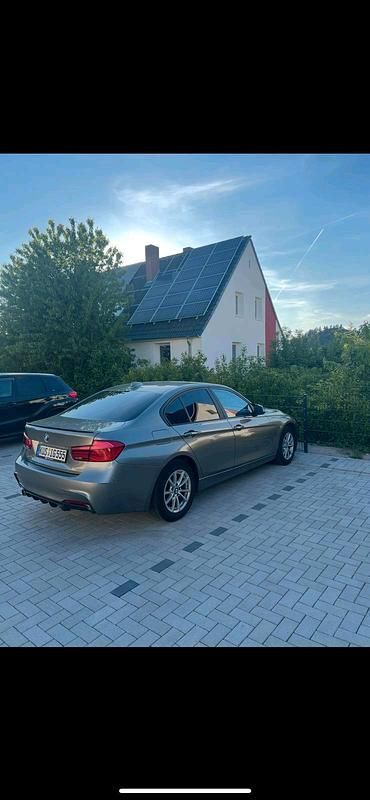 Grau Gebraucht 2016 BMW 316 Limousine | 10.500 € (Guter Preis) - Bild 1/4