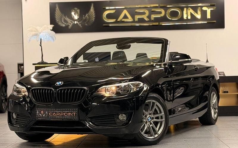Gebraucht BMW 220 Basis 190 PS (139 kW) 2015 Schwarz Cabrio