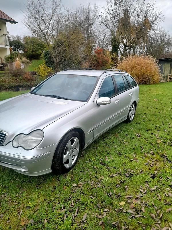 Gebraucht Mercedes C240 177 PS (130 kW) 2001 Silber Kombi