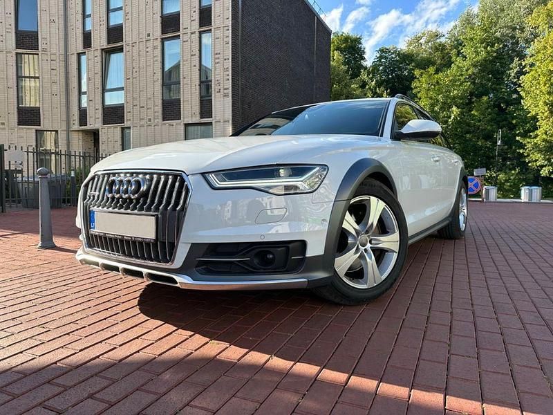 Weiß Gebraucht 2016 Audi A6 Allroad Kombi | 19.500 € (Teuer) - Bild 1/4