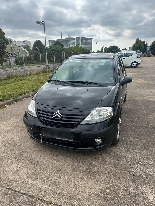 Schwarz Gebraucht 2004 Citroën C3 Kleinwagen | 599 € (Superpreis) - Bild 1/4