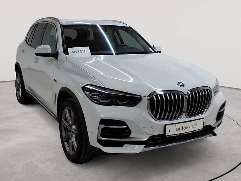 Alpinweiß Gebraucht 2022 BMW X5 xLine SUV | 42.290 € (Superpreis) - Bild 1/4