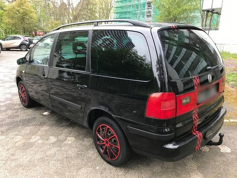 Gebraucht VW Sharan Comfortline 150 PS (110 kW) 2003 Schwarz Van / Kleinbus