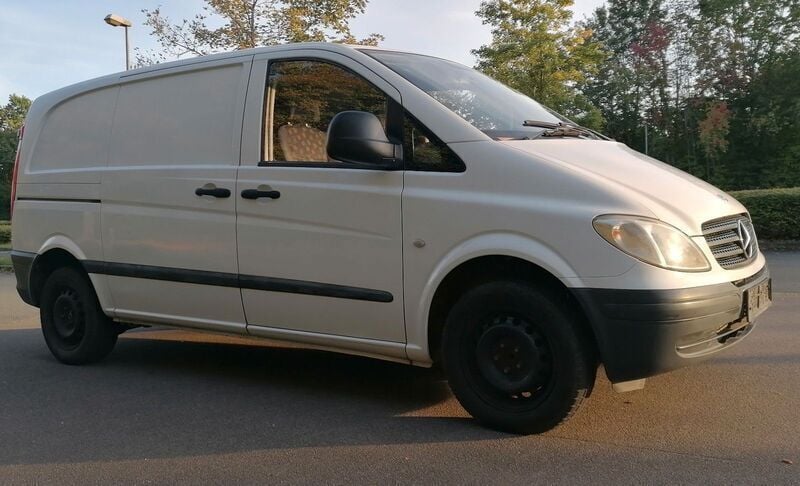 Gebraucht Mercedes Vito 109 PS (80 kW) 2006 Weiß Van