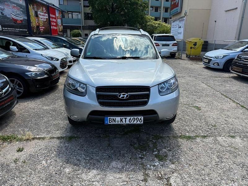 Silber Gebraucht 2007 Hyundai Santa Fe GLS SUV | 5.990 € (Etwas zu teuer) - Bild 1/4