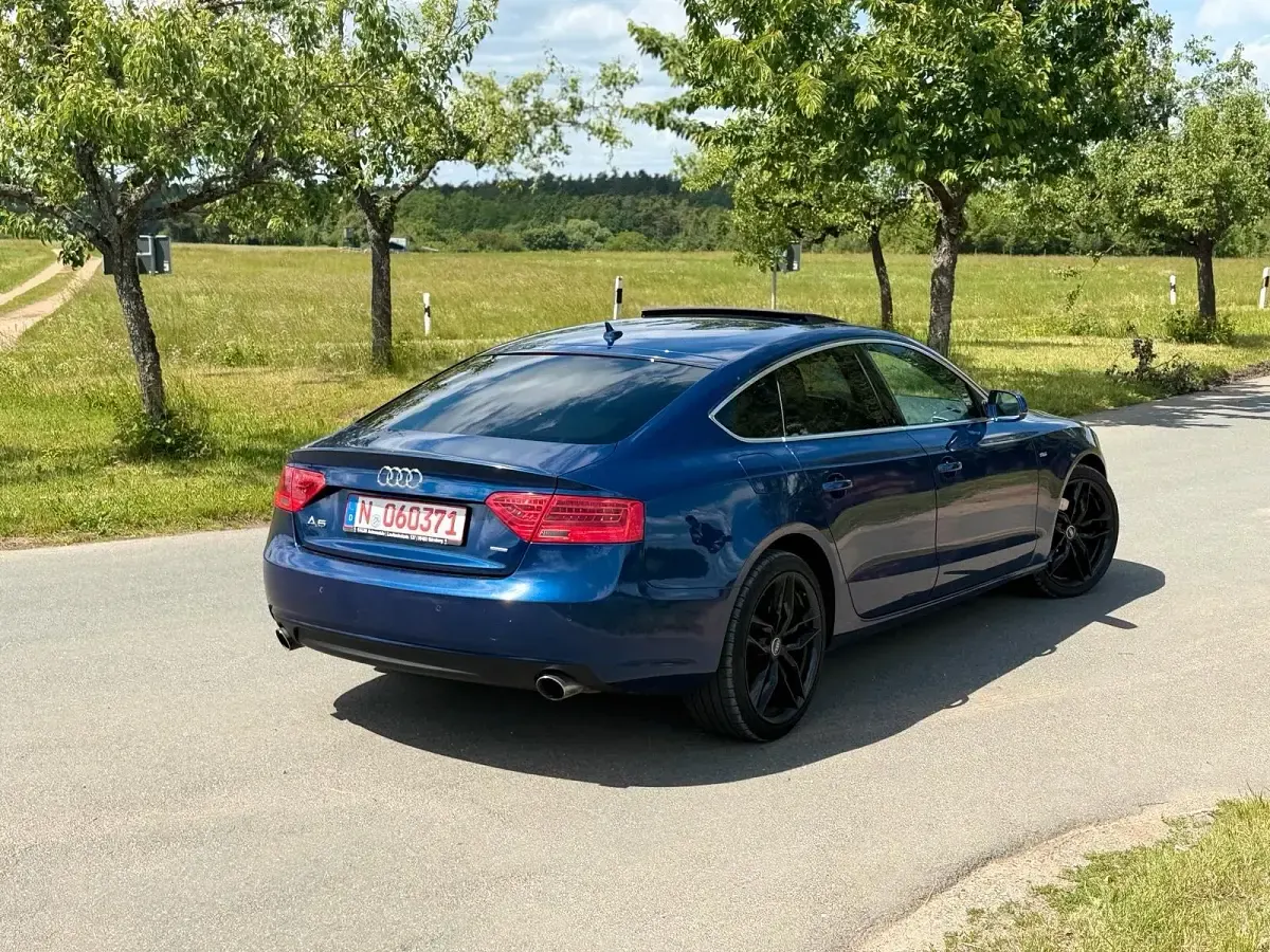 Gebraucht Audi A5 S-Line 245 PS (180 kW) 2014 Blau Coupé