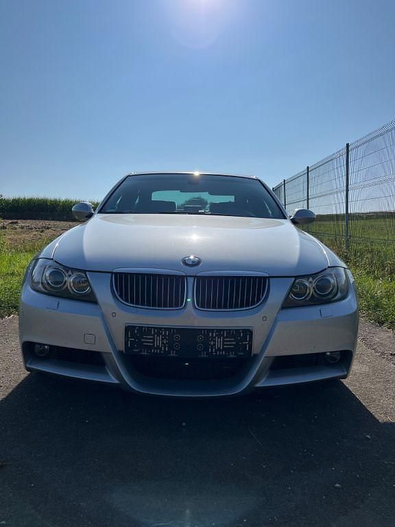 Gebraucht BMW 335 M Sport 306 PS (225 kW) 2007 Silber Limousine