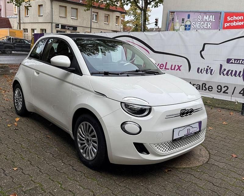 Weiß Gebraucht 2023 Fiat 500e Cabrio | 20.500 € (Superpreis) - Bild 1/4