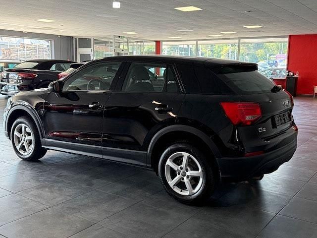 Gebraucht Audi Q2 116 PS (85 kW) 2018 Brillantschwarz SUV