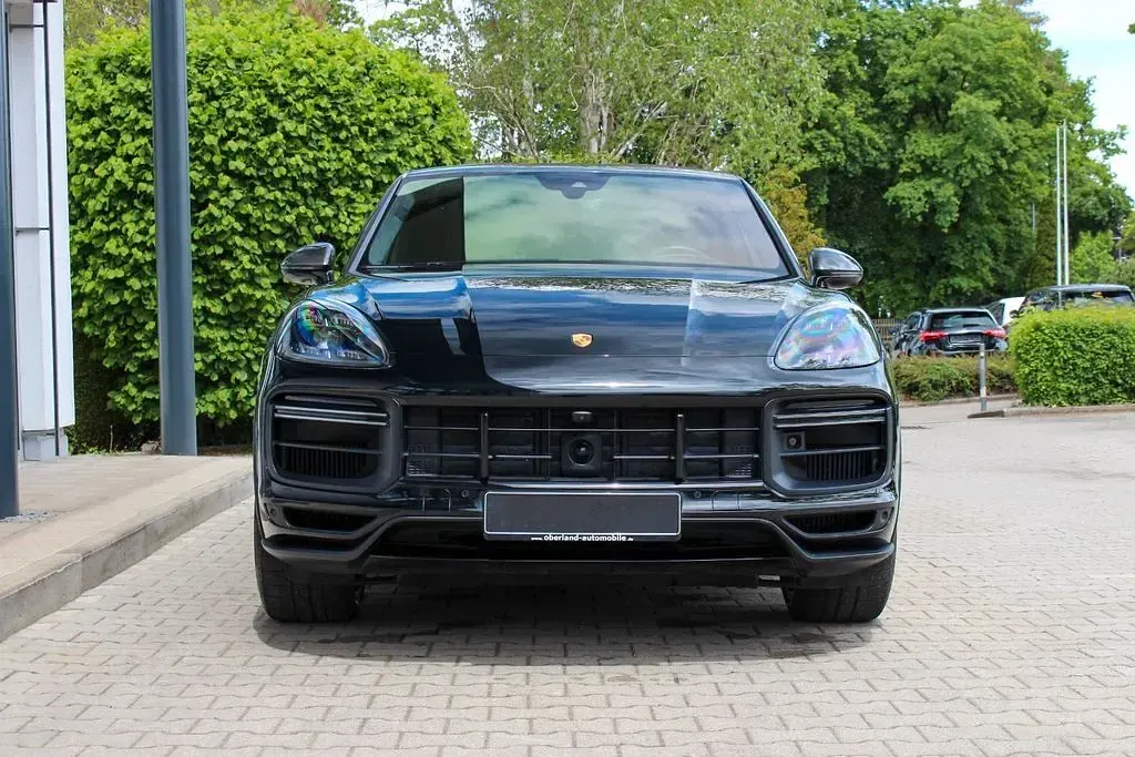 Gebraucht Porsche Cayenne Turbo GT 640 PS (470 kW) 2022 Schwarz SUV