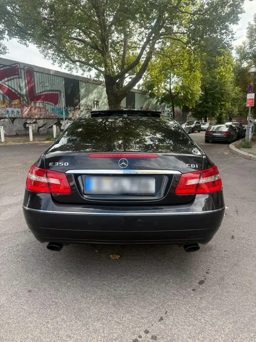Gebraucht Mercedes E350 265 PS (194 kW) 2011 Coupé