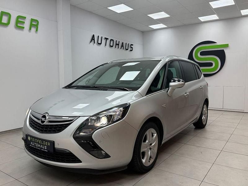 Gebraucht Opel Zafira Tourer Innovation 136 PS (100 kW) 2014 Silber Van / Kleinbus