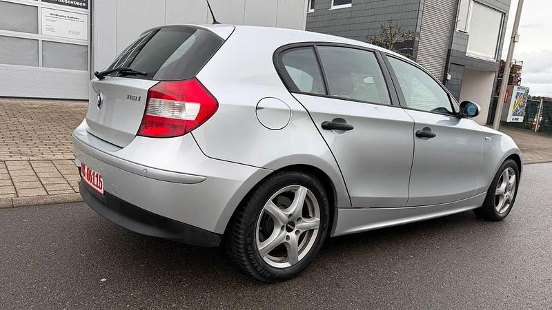 Gebraucht BMW 118 129 PS (94 kW) 2005 Silber Kleinwagen