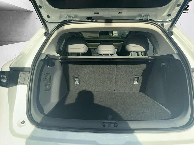 Neu Leapmotor B10 160 kW (218 PS) 2026 Light white SUV