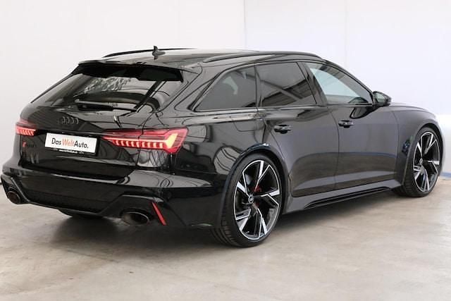 Gebraucht Audi RS6 Ambiente 600 PS (441 kW) 2022 Mythosschwarz metallic Kombi