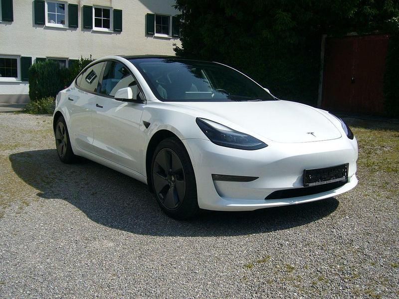 Gebraucht Tesla Model 3 Long Range AWD 366 kW (498 PS) 2022 Weiß Limousine