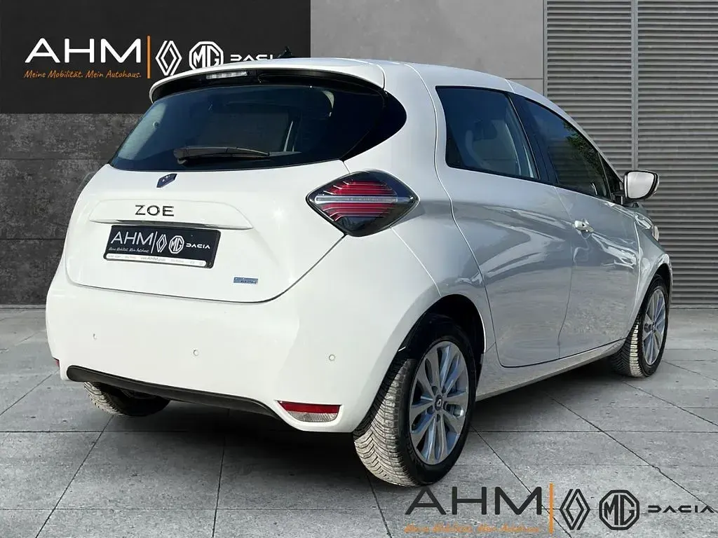 Gebraucht Renault Zoe Experience 99 kW (135 PS) 2022 Weiss Kleinwagen