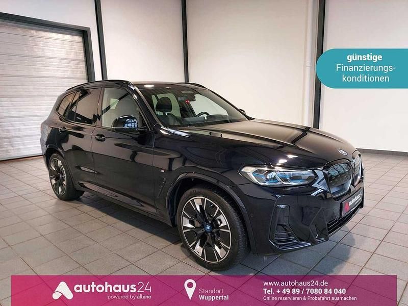Schwarz Gebraucht 2023 BMW iX3 Impressive SUV | 41.490 € (Superpreis) - Bild 1/4