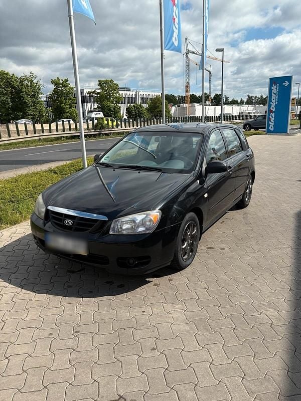 Schwarz Gebraucht 2006 Kia Cerato Kleinwagen | 500 € - Bild 1/4