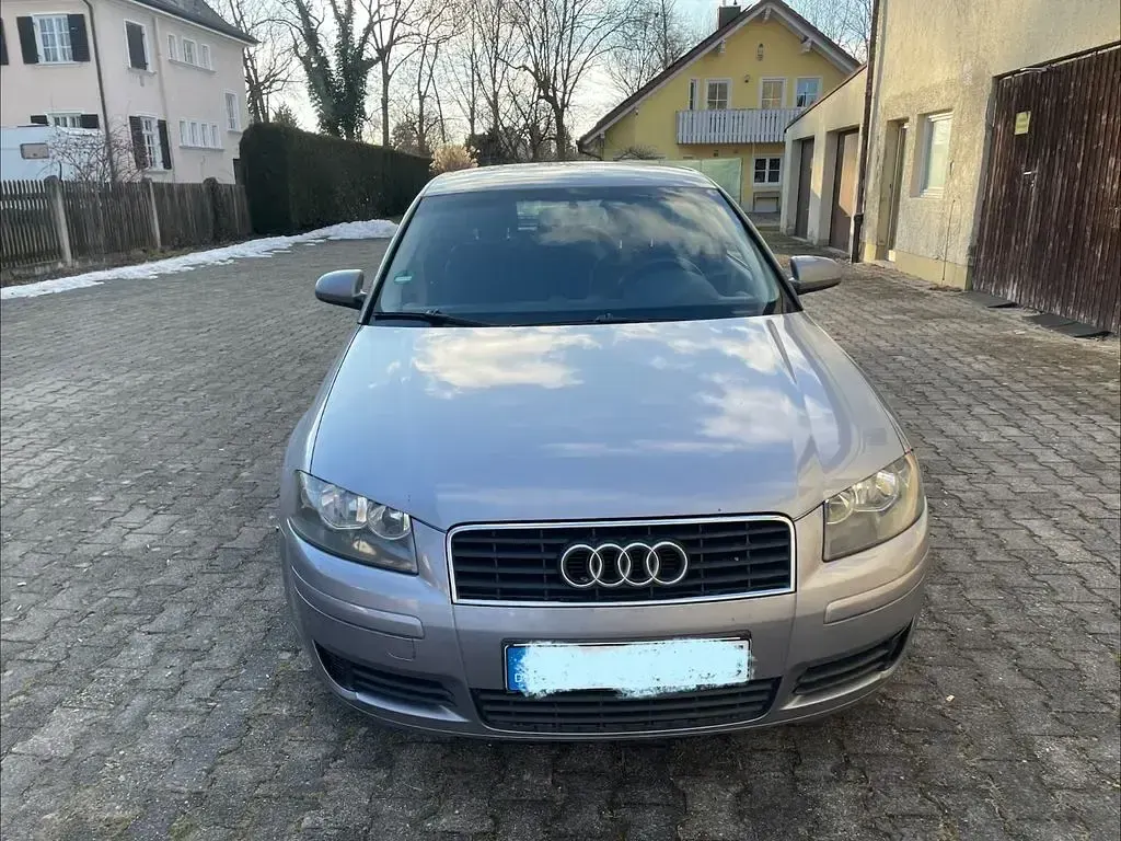 Gebraucht Audi A3 Ambiente 140 PS (102 kW) 2003 Grau Kleinwagen