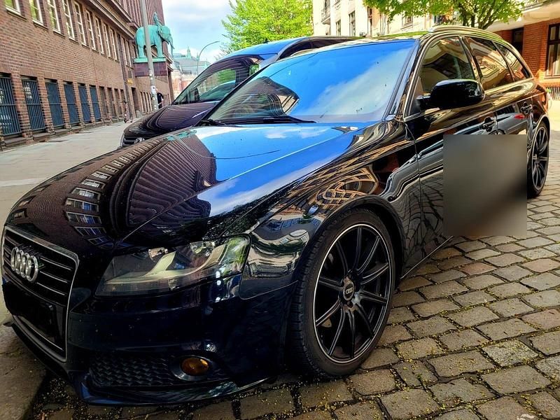 Schwarz Gebraucht 2010 Audi A4 Comfort Kombi | 6.500 € (Guter Preis) - Bild 1/4