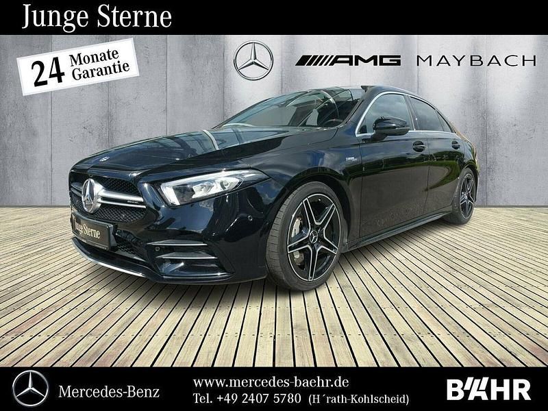 Unilack nachtschwarz Gebraucht 2020 Mercedes A35 AMG AMG Limousine | 36.950 € (Fairer Preis) - Bild 1/4