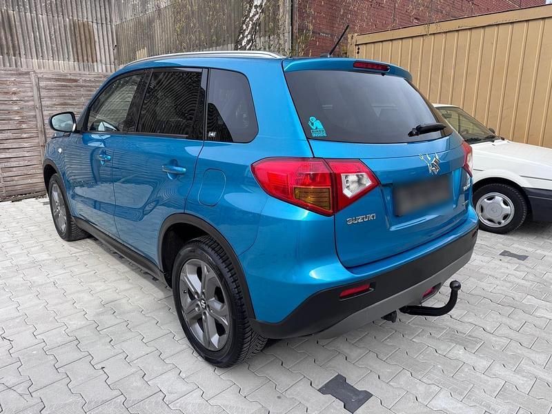 Gebraucht Suzuki Vitara 120 PS (88 kW) 2017 SUV