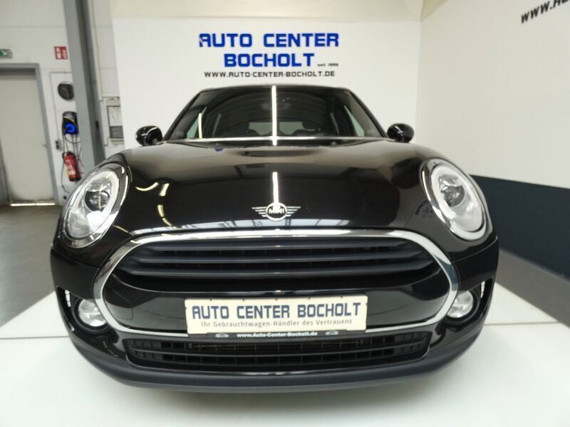 Schwarz Gebraucht 2018 Mini Cooper Clubman Chili Kombi | 12.980 € (Fairer Preis) - Bild 1/4