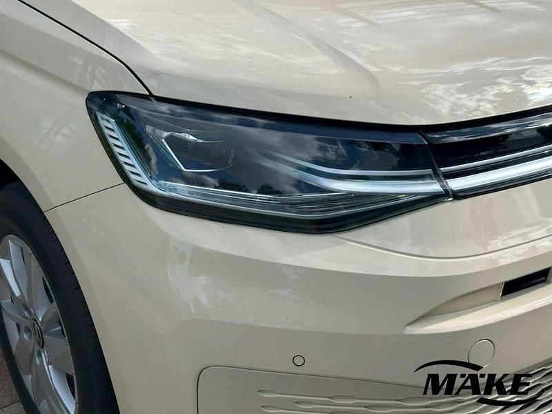 Neu VW Caddy Maxi Life 122 PS (89 kW) 2025 Beige Van / Kleinbus