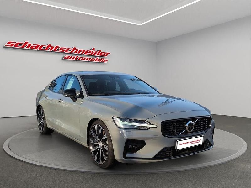 Gebraucht Volvo S60 Ultimate 250 PS (183 kW) 2023 Grau Limousine