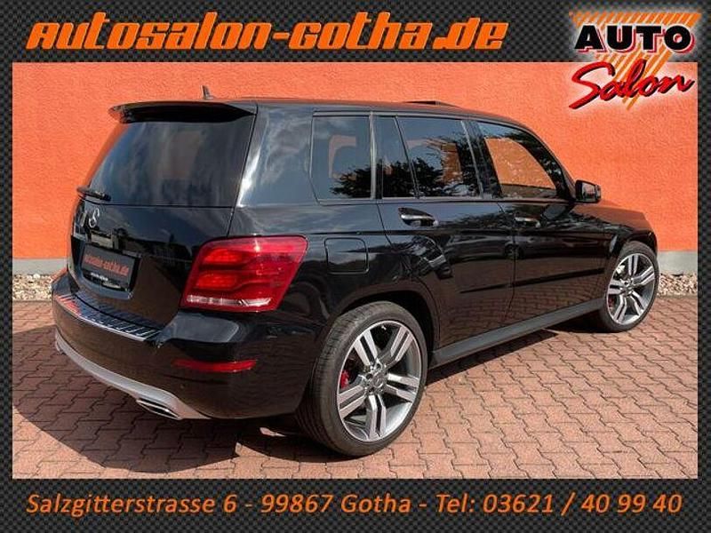 Gebraucht Mercedes GLK250 204 PS (150 kW) 2015 Schwarz SUV