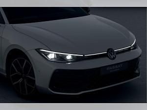 Neu VW Passat R 177 PS (130 kW) 2025 Pure white Kombi