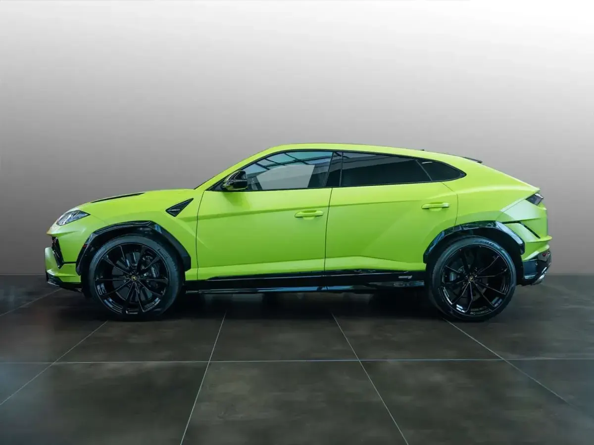 Gebraucht Lamborghini Urus 666 PS (489 kW) 2024 Grün SUV