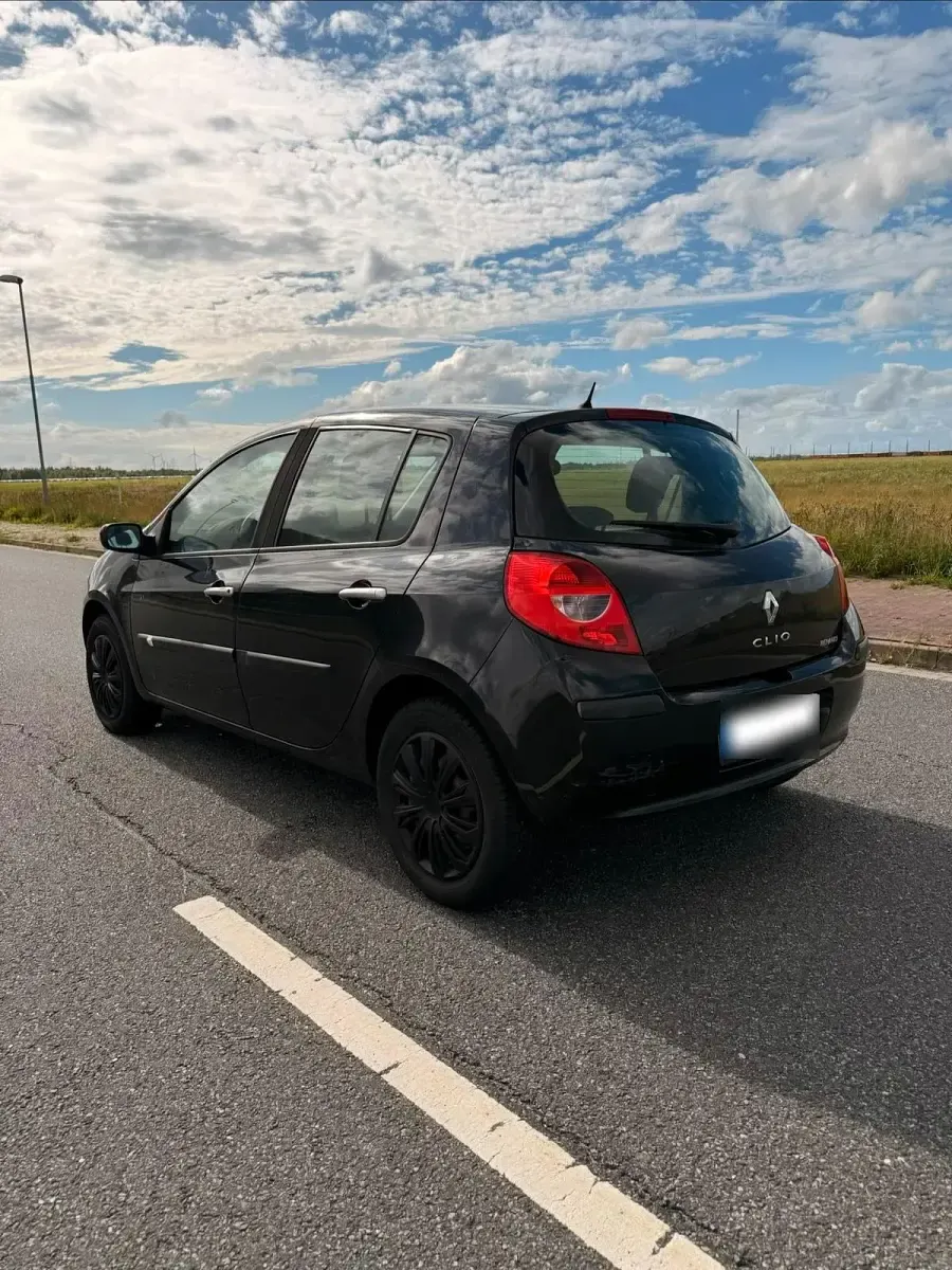 Gebraucht Renault Clio III 75 PS (55 kW) 2007 Schwarz Kleinwagen