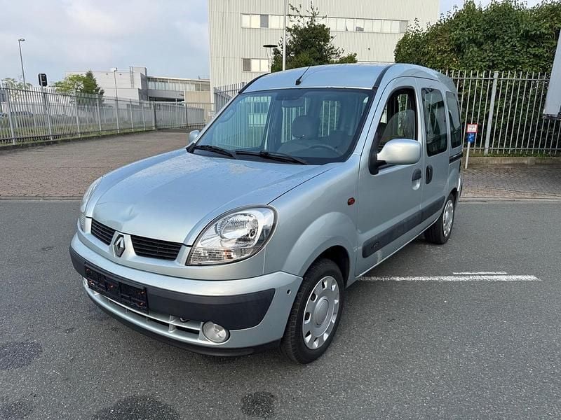 Grau Gebraucht 2003 Renault Kangoo Van / Kleinbus | 2.290 € (Etwas zu teuer) - Bild 1/4